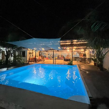 Ananas Guesthouse Моалбоал Екстер'єр фото