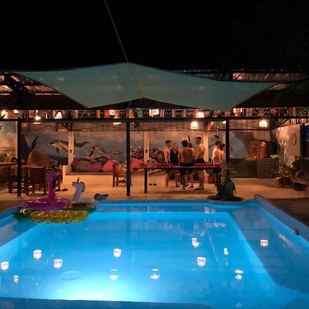 Ananas Guesthouse Моалбоал Екстер'єр фото