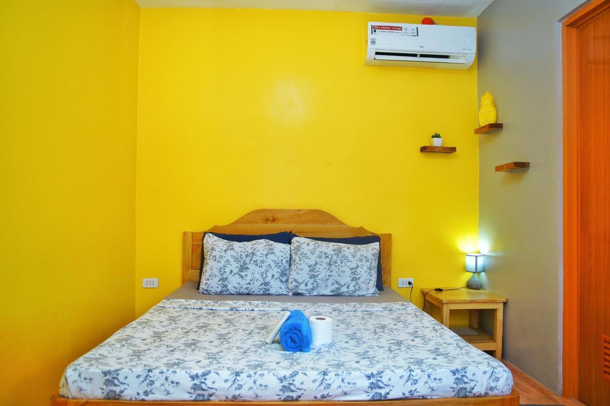 Ananas Guesthouse Моалбоал Екстер'єр фото